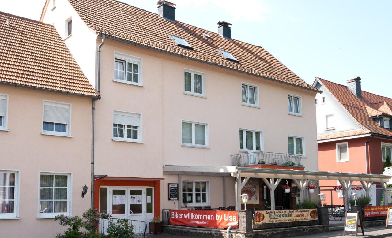 Gasthaus & Pension Lisas-Welt Wasserkuppe Ehrenberg  Exterior photo